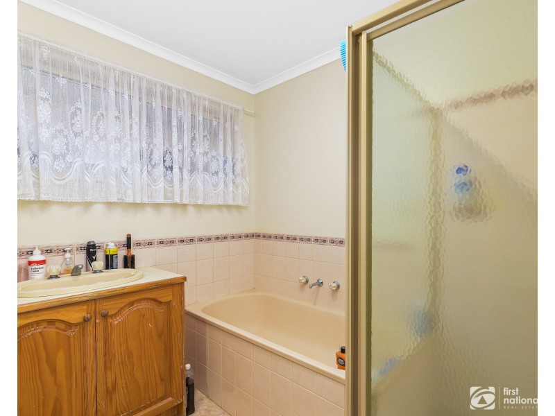 28 Mundaring Drive, Cranbourne VIC 3977