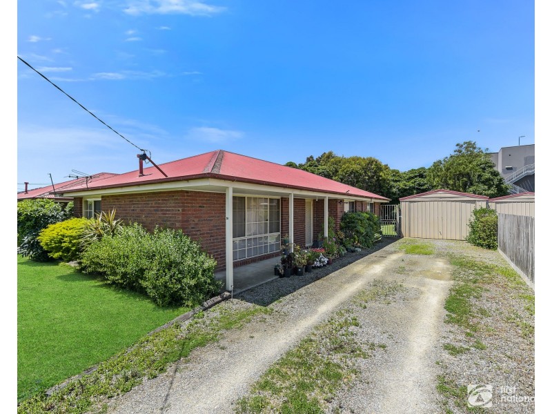 30 Mundaring Drive, Cranbourne VIC 3977