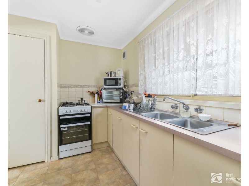 28 & 30 Mundaring Drive, Cranbourne VIC 3977