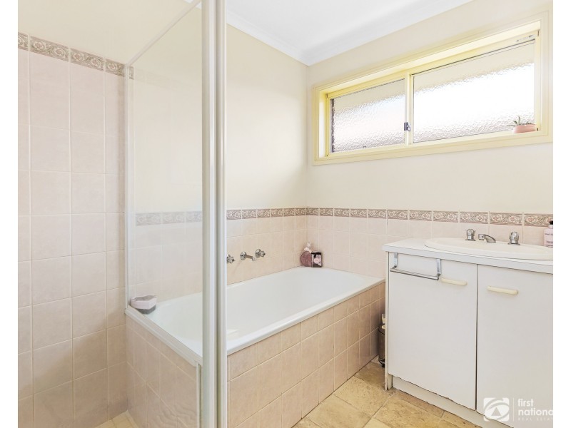 28 & 30 Mundaring Drive, Cranbourne VIC 3977