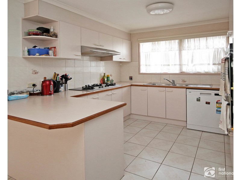 12 Hamilton Drive, Cranbourne North VIC 3977