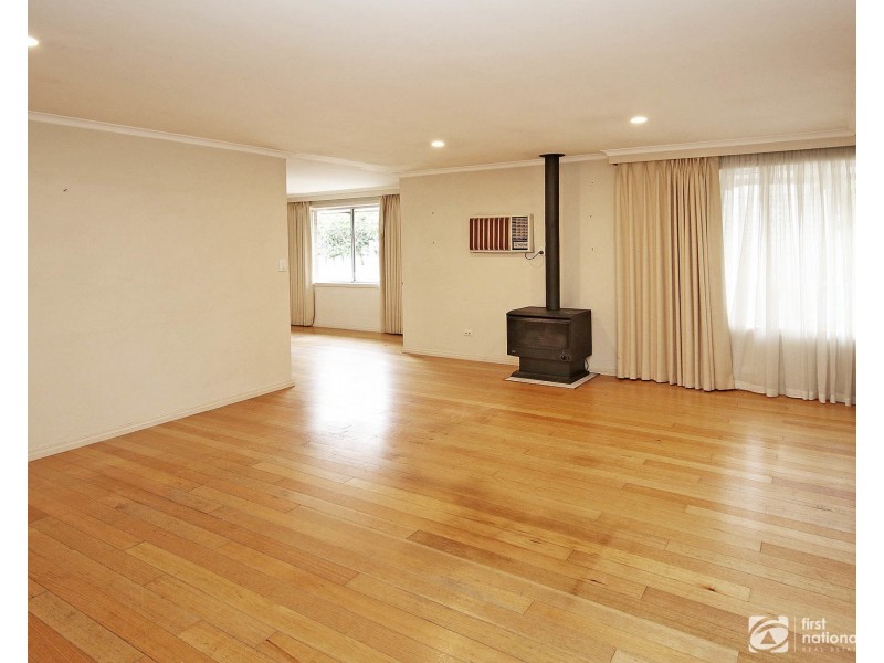 34 Codrington Street, Cranbourne VIC 3977