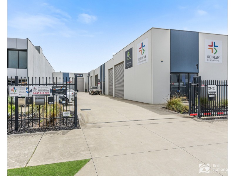 2/21-23 Futures Road, Cranbourne West VIC 3977