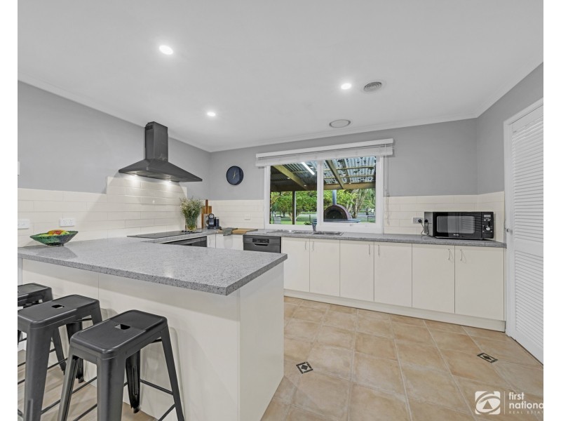 70 Gentle Annie Drive, Blind Bight VIC 3980