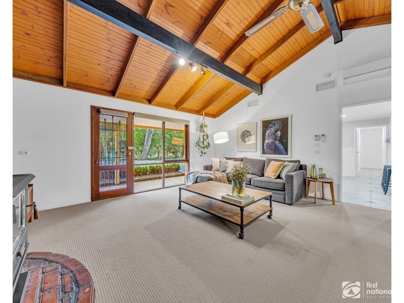 70 Gentle Annie Drive, Blind Bight VIC 3980