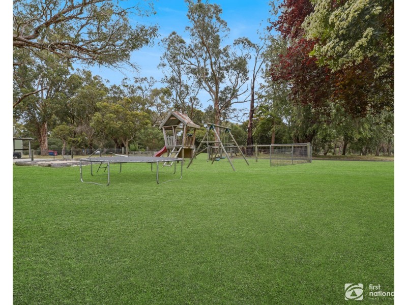 70 Gentle Annie Drive, Blind Bight VIC 3980