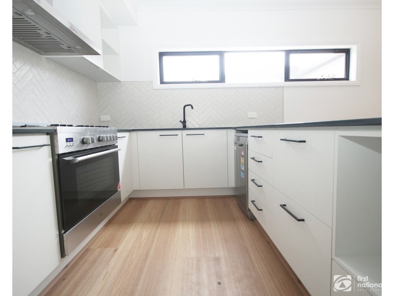 1/13 Lurline Street, Cranbourne VIC 3977