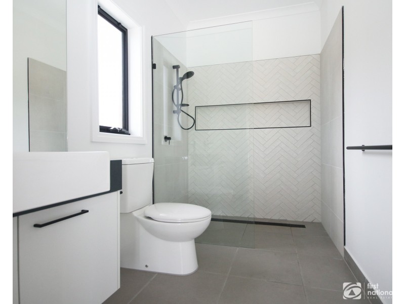 1/13 Lurline Street, Cranbourne VIC 3977