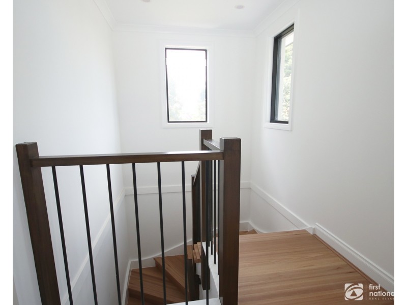 1/13 Lurline Street, Cranbourne VIC 3977