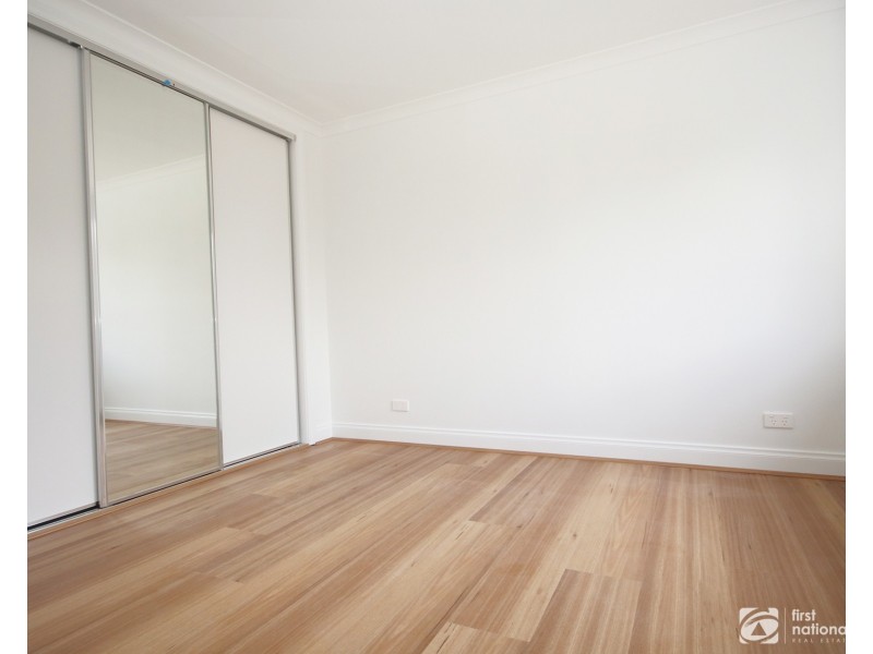 1/13 Lurline Street, Cranbourne VIC 3977