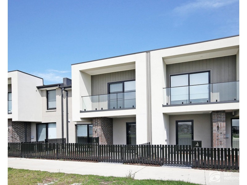 3 Opera Walk, Junction Village VIC 3977