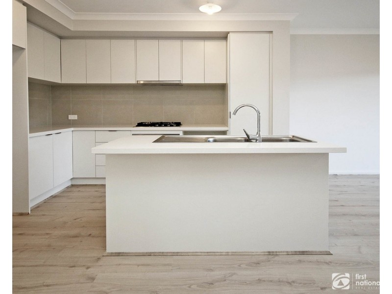 3 Opera Walk, Junction Village VIC 3977