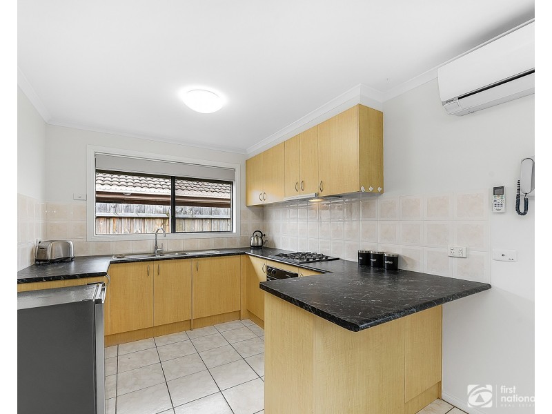 8 Stone Court, Cranbourne North VIC 3977