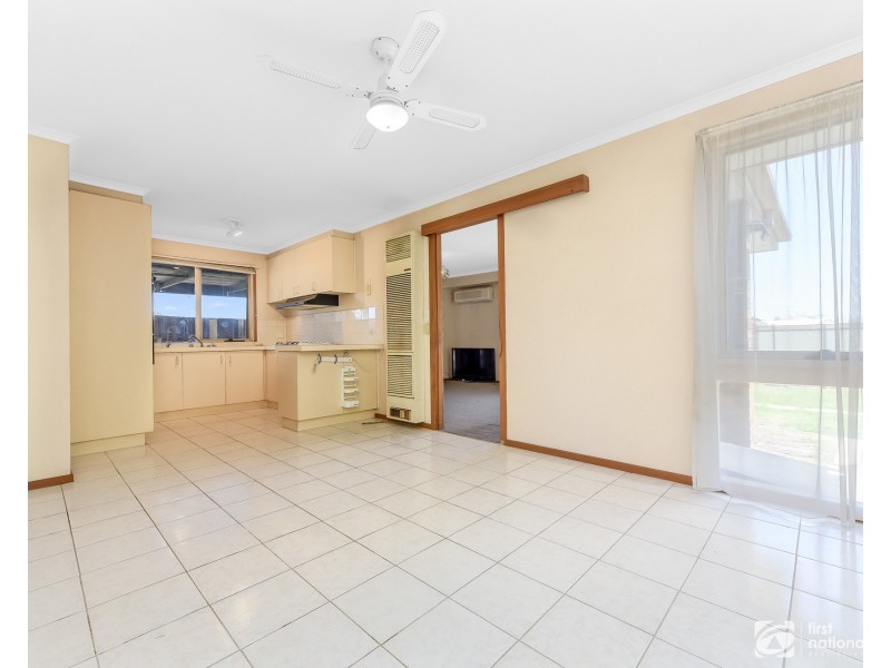 21 Terrance Drive, Cranbourne North VIC 3977