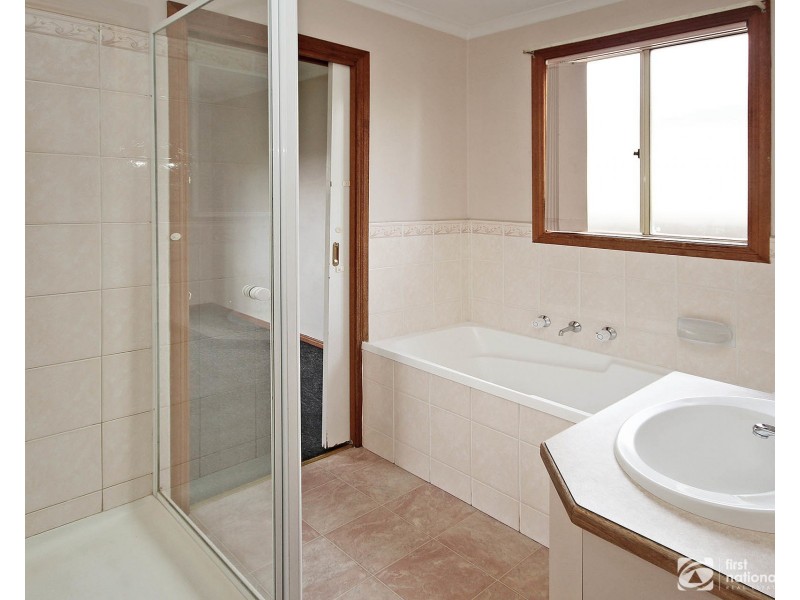 5 Forsyth Court, Cranbourne North VIC 3977