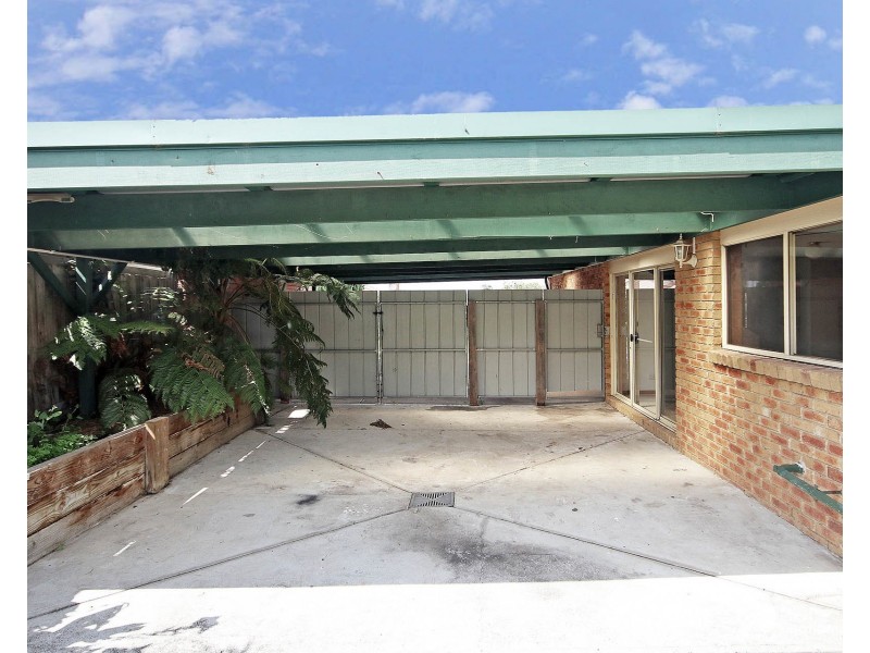 5 Forsyth Court, Cranbourne North VIC 3977