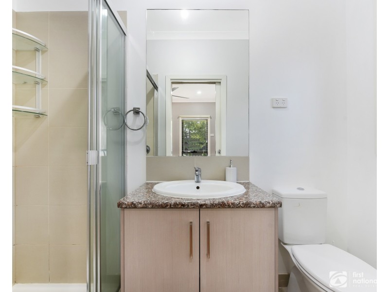 32 Ventasso Street, Clyde North VIC 3978