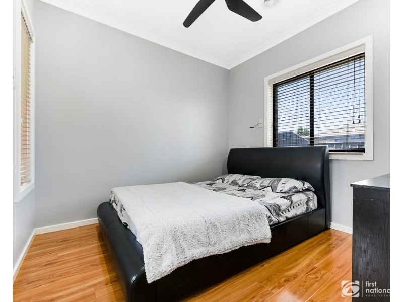 32 Ventasso Street, Clyde North VIC 3978