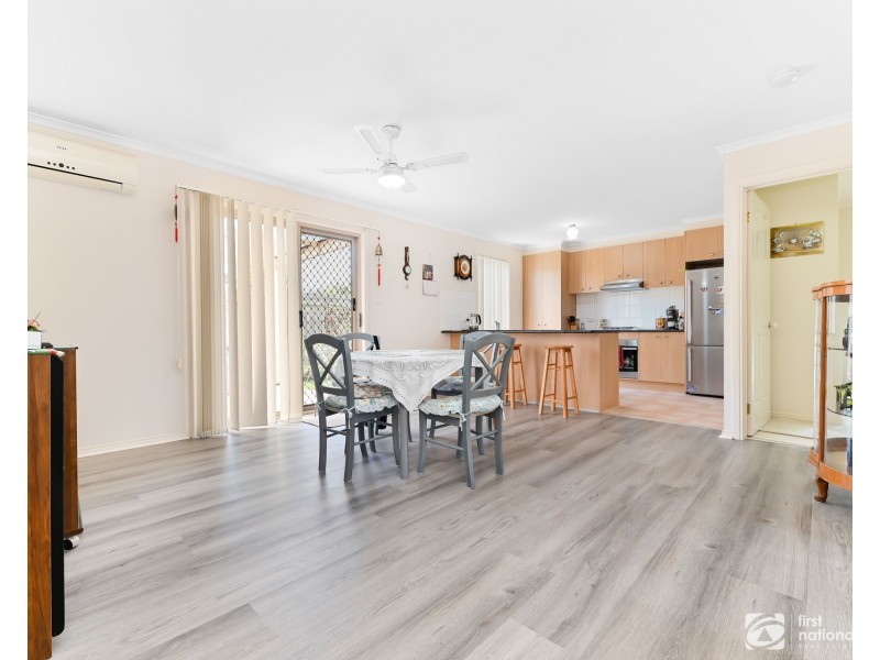 22 Bellbrae Crescent, Cranbourne West VIC 3977