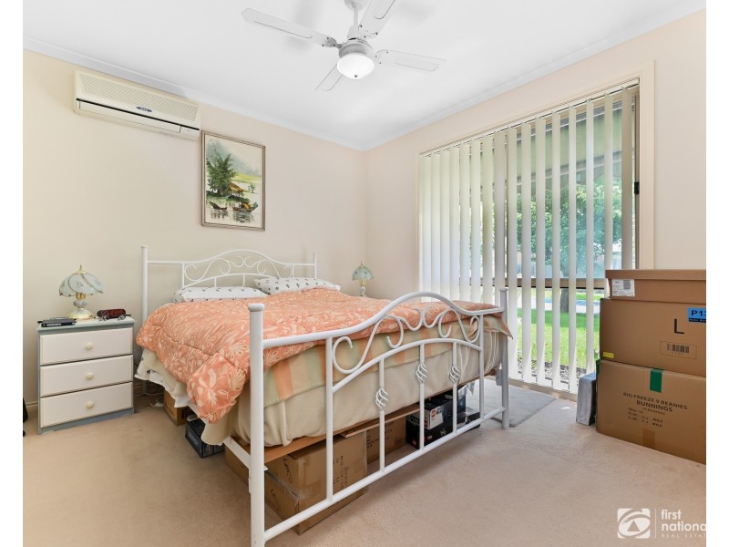 22 Bellbrae Crescent, Cranbourne West VIC 3977