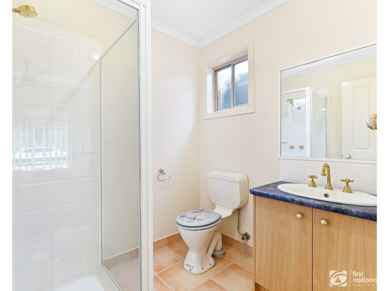 22 Bellbrae Crescent, Cranbourne West VIC 3977