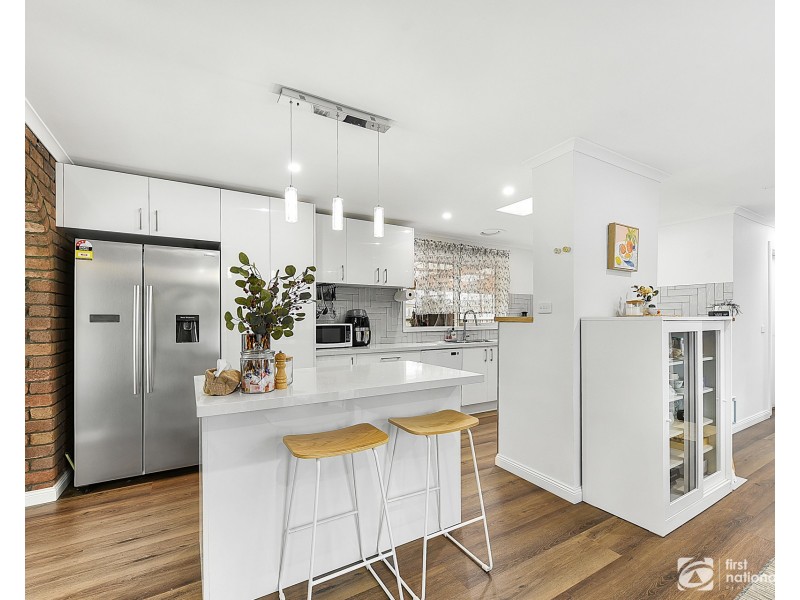 19 Delmont Court, Cranbourne VIC 3977