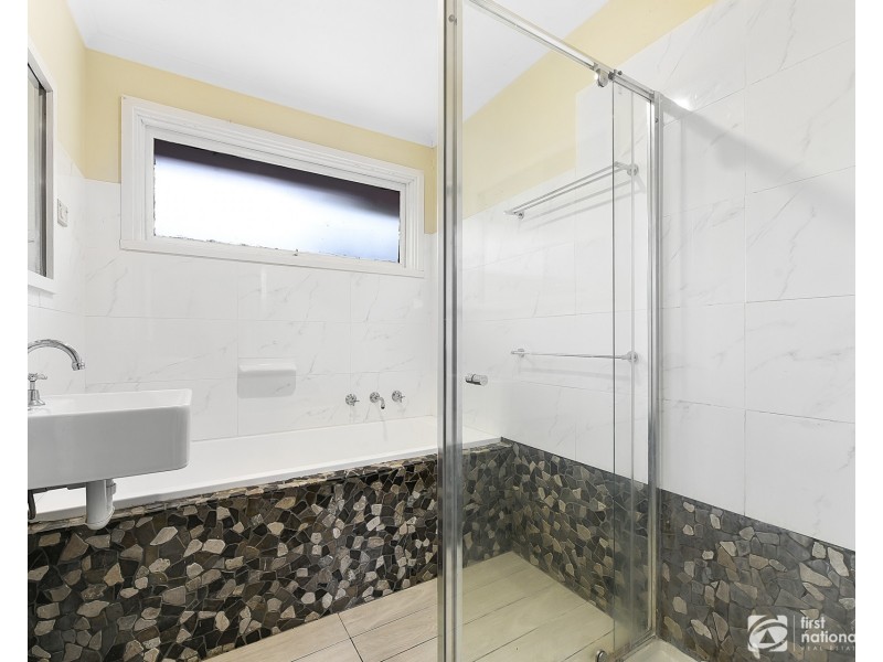 19 Delmont Court, Cranbourne VIC 3977