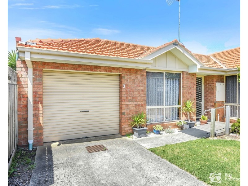3/38 Codrington Street, Cranbourne VIC 3977