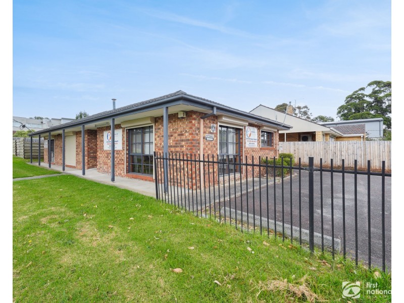 10 Greaves Street, Cranbourne VIC 3977