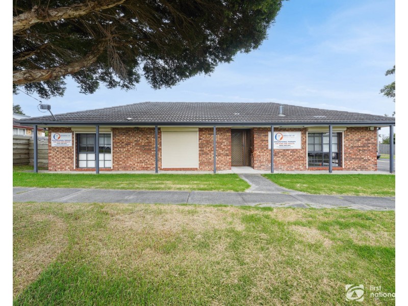 10 Greaves Street, Cranbourne VIC 3977