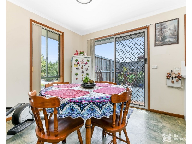 1 Don Drive, Cranbourne West VIC 3977