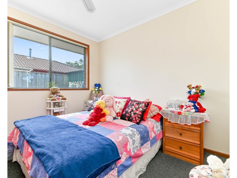 1 Don Drive, Cranbourne West VIC 3977