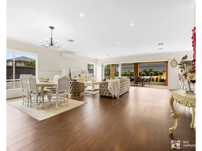 .2 Union Street, Clyde North VIC 3978