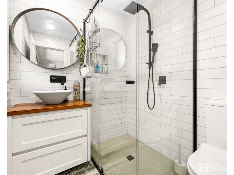 29 Dearing Avenue, Cranbourne VIC 3977