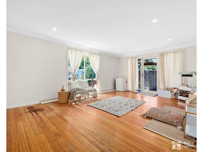 29 Dearing Avenue, Cranbourne VIC 3977