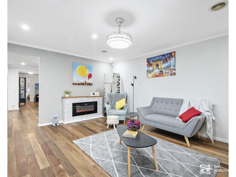 80 Earlsfield Drive, Berwick VIC 3806