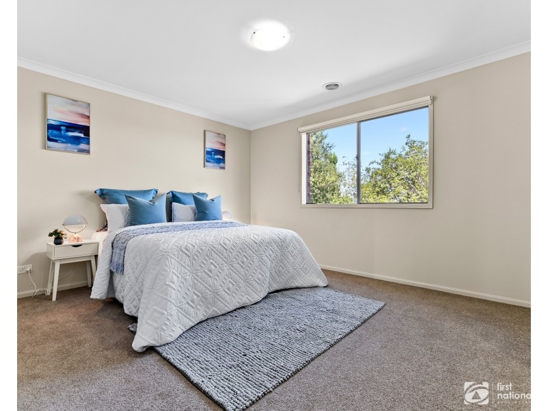 44 Karabair Street, Cranbourne East VIC 3977