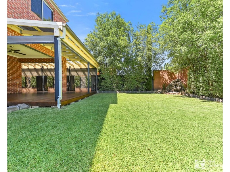 44 Karabair Street, Cranbourne East VIC 3977