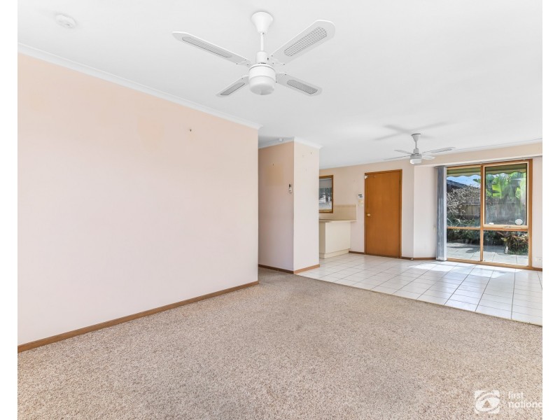 2/48 Marklin Street, Cranbourne VIC 3977