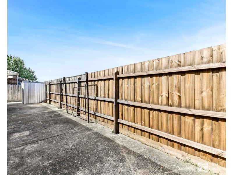 2/48 Marklin Street, Cranbourne VIC 3977