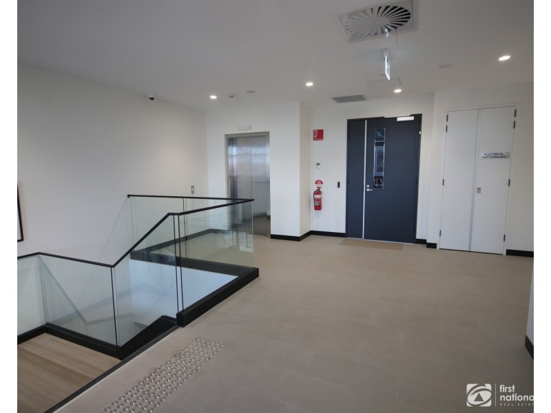 6/1 Morison Road, Clyde VIC 3978