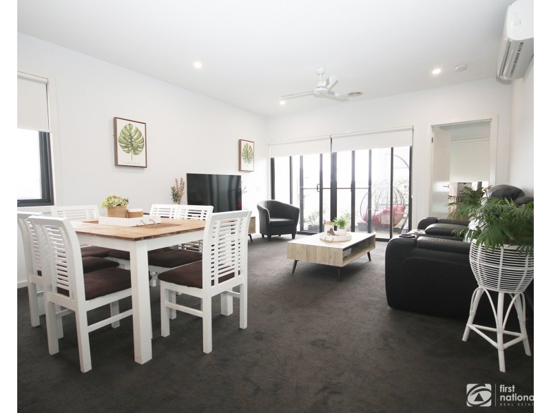 2 Push Pea Way, Cranbourne West VIC 3977