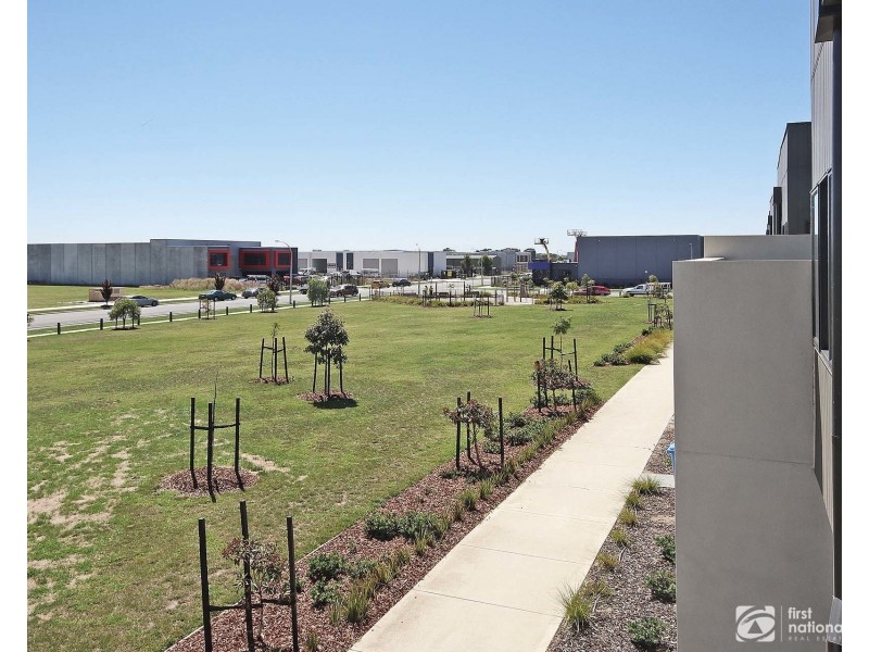 2 Push Pea Way, Cranbourne West VIC 3977