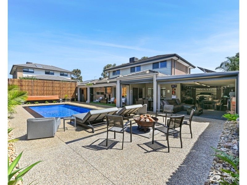 23 Buckskin Drive, Clyde North VIC 3978