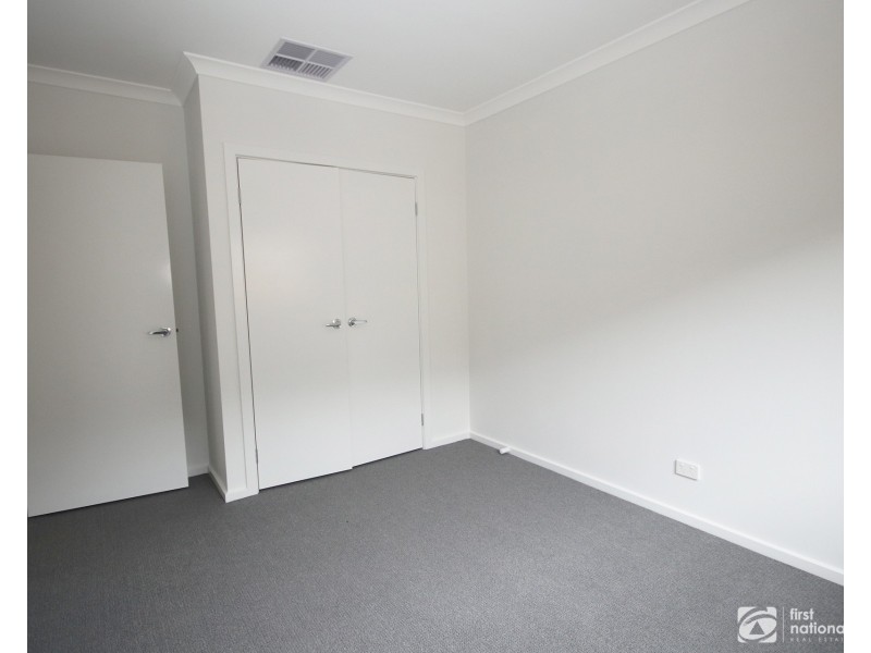 17 Blainey Way, Officer VIC 3809