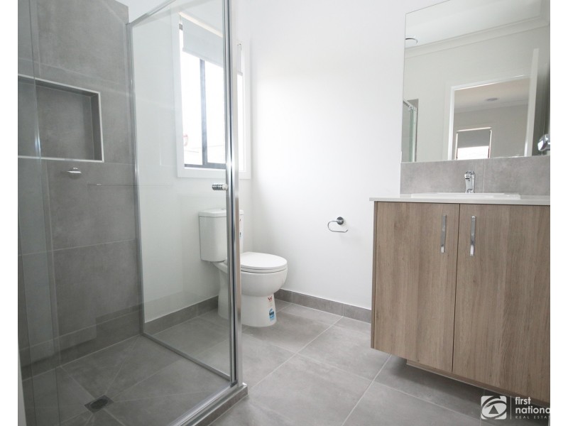 17 Blainey Way, Officer VIC 3809