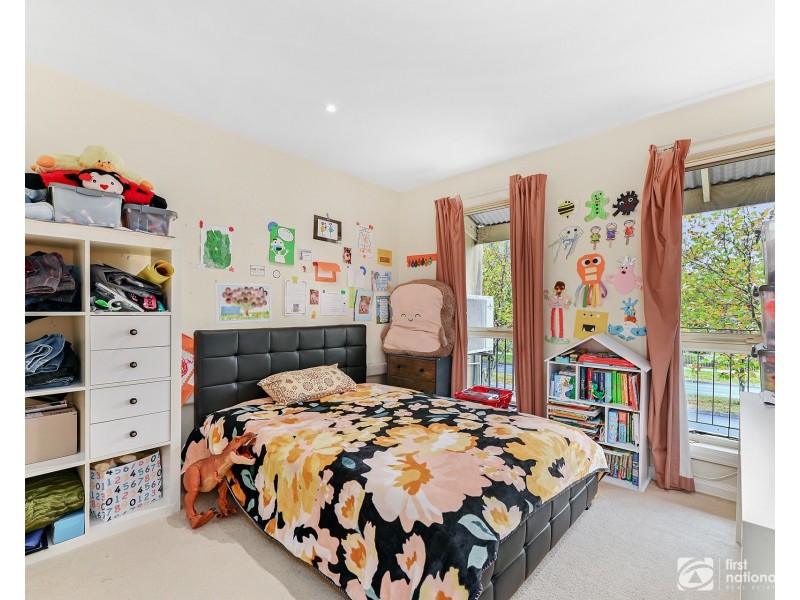 4/10 Parkhill Drive, Berwick VIC 3806