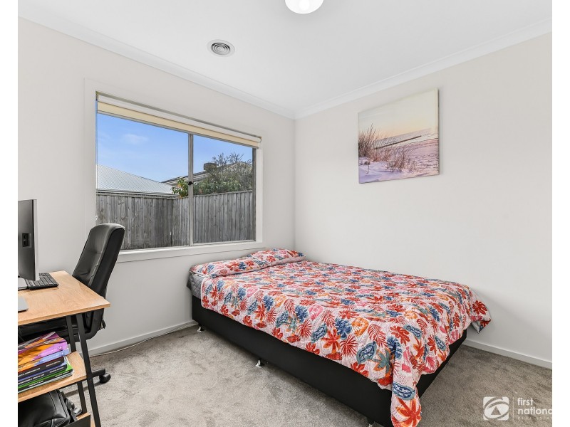 62 Kaduna Drive, Officer South VIC 3809