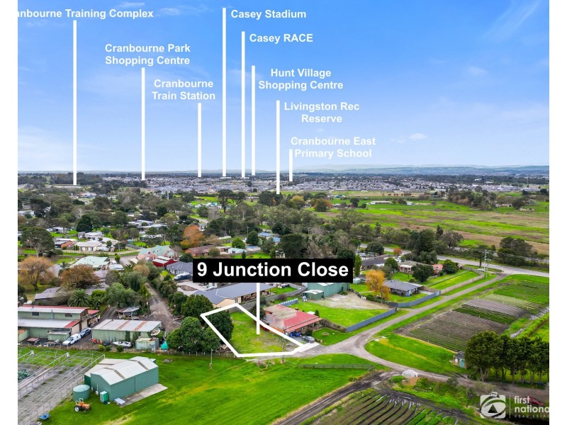 9 Junction Close, Junction Village VIC 3977