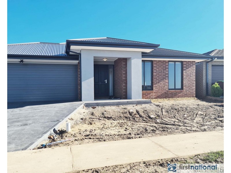 10 Mireland Street, Clyde VIC 3978